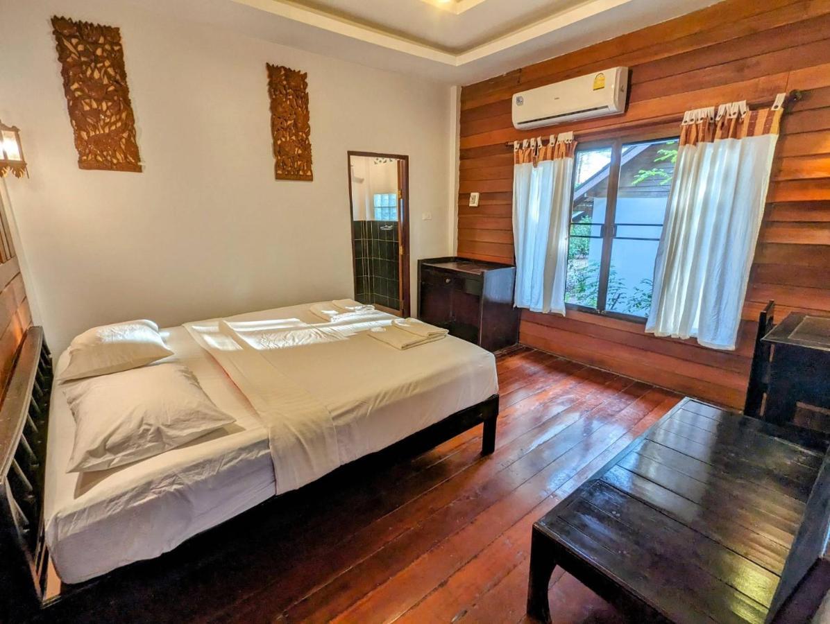 Ziggy Stardust Otel Koh Phayam Dış mekan fotoğraf