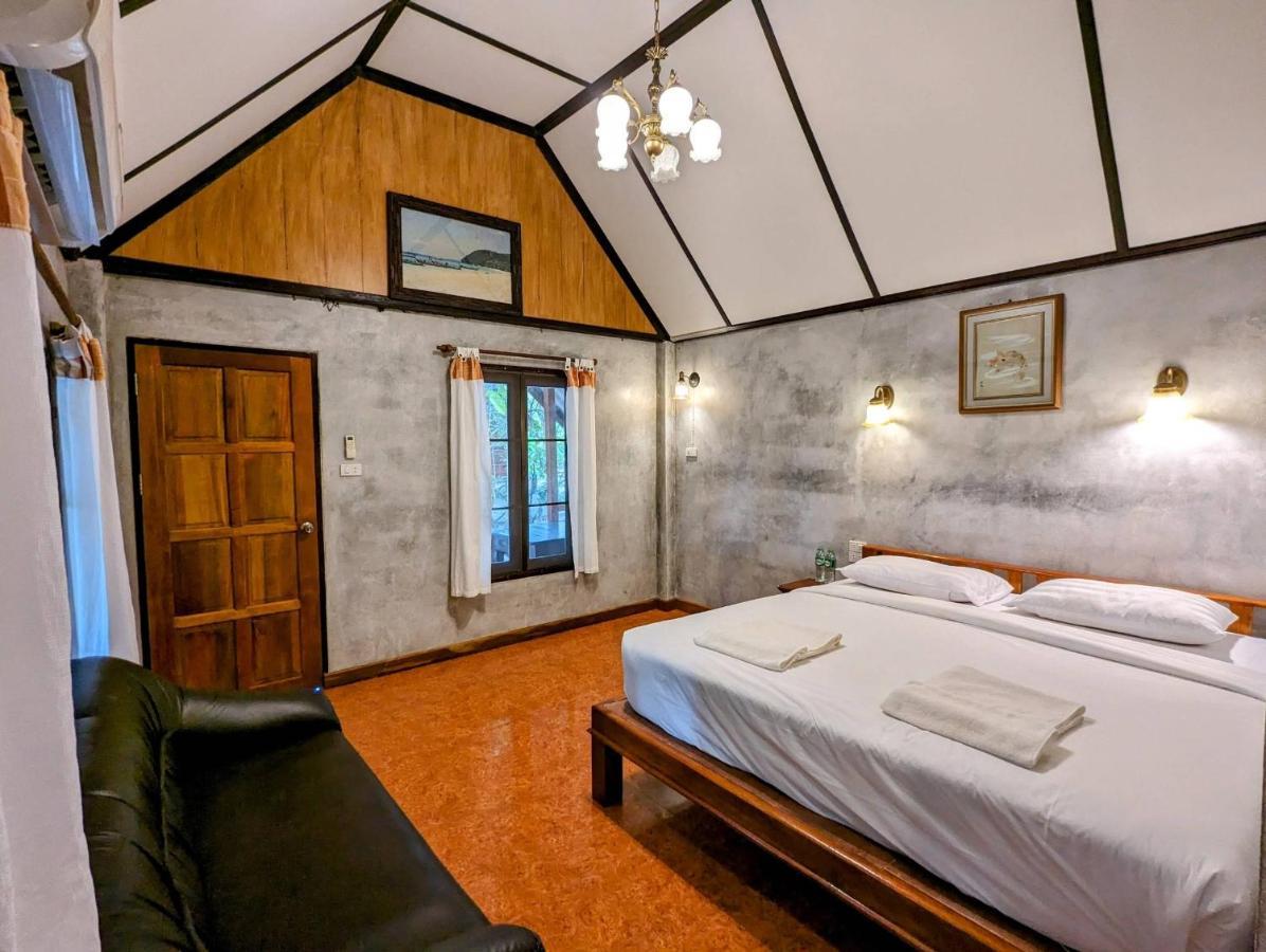 Ziggy Stardust Otel Koh Phayam Dış mekan fotoğraf