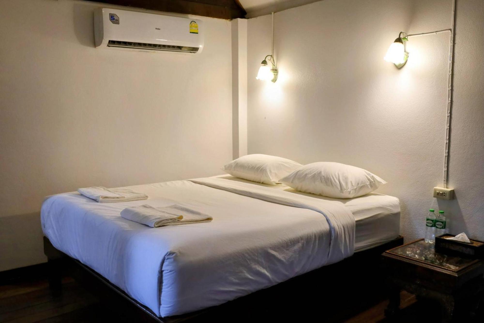 Ziggy Stardust Otel Koh Phayam Oda fotoğraf
